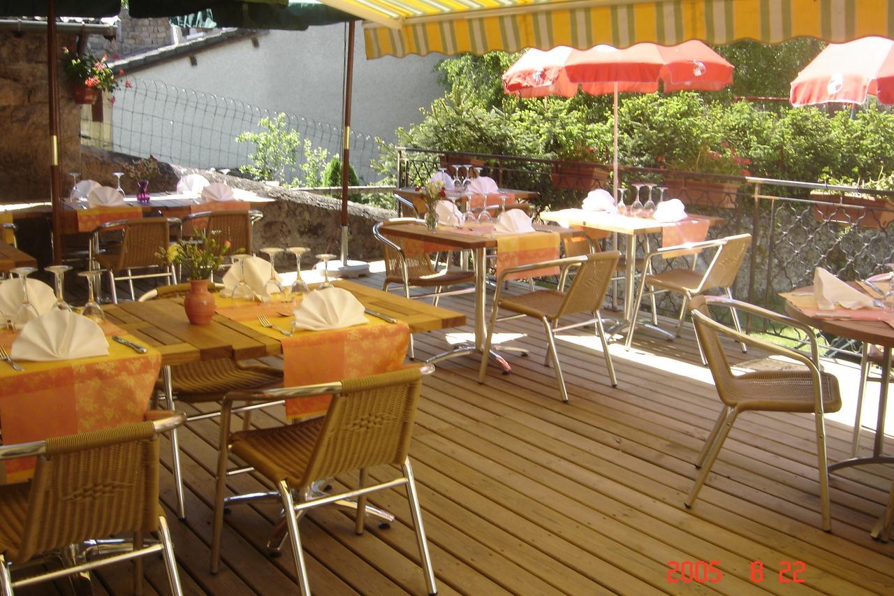 Logis Spa Hotel Restaurant De La Poste Tence Exterior photo